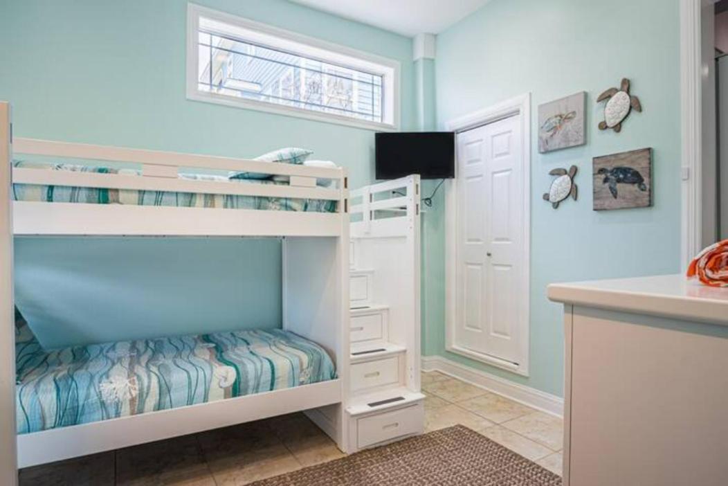 7 Bedroom Home Steps To The Beach With 4 Patios And Pool! Sleeps 20 Port Aransas Exterior foto