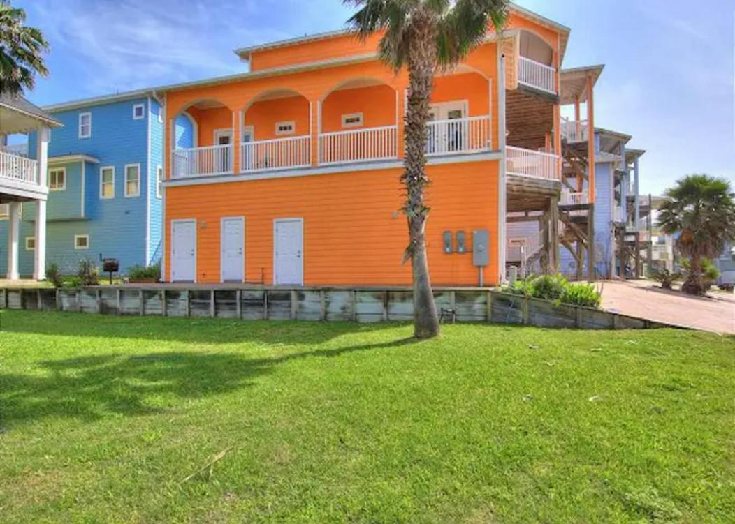 7 Bedroom Home Steps To The Beach With 4 Patios And Pool! Sleeps 20 Port Aransas Exterior foto
